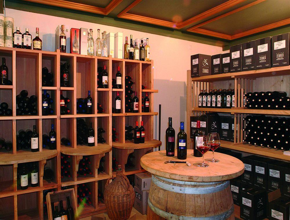 Hotel Teutschhaus Cortina Sulla Strada del Vino Eksteriør bilde